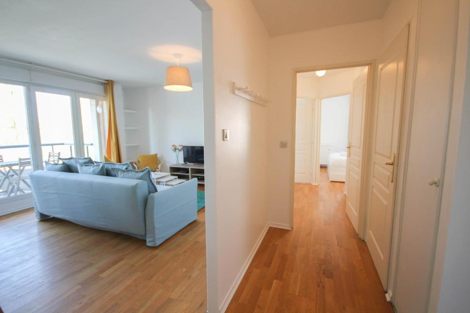 Apartment In Residence With Balcony And Parking リール エクステリア 写真